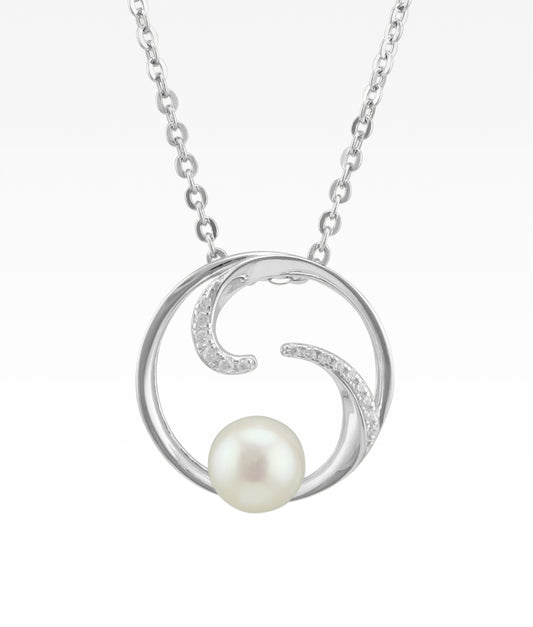 Pearl in Waves Necklace
