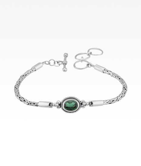 Green Quartz Oval Byzantine Bracelet