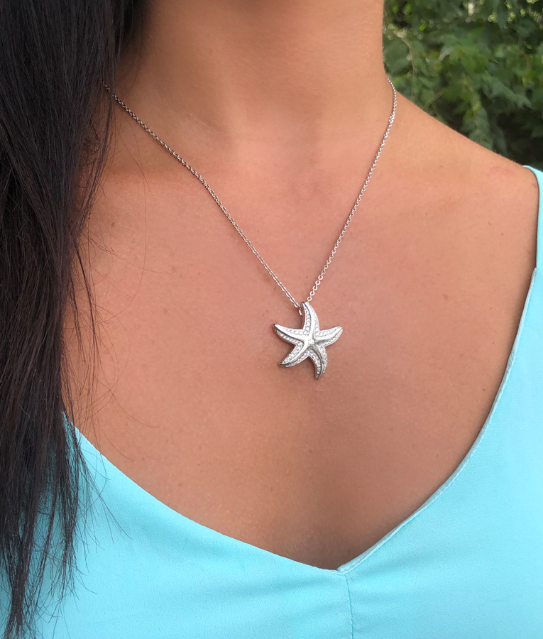 Pavé Edge Starfish Necklace