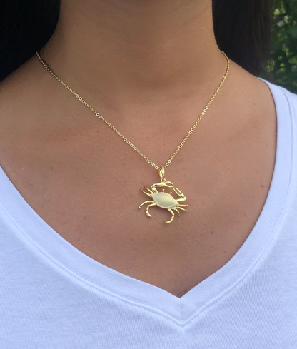 Satin Shell Yellow Gold Crab Necklace