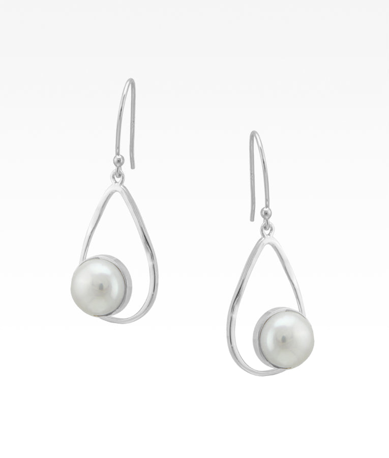 Offset Pearl Earrings