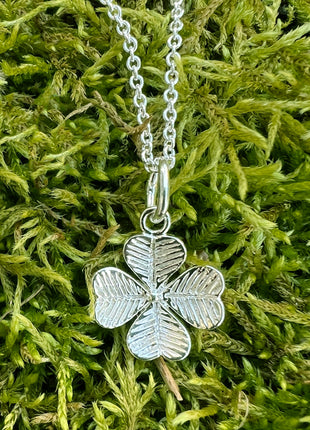 4-Leaf Clover Necklace