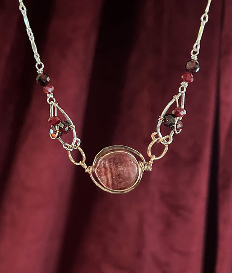 Rose Bud Necklace