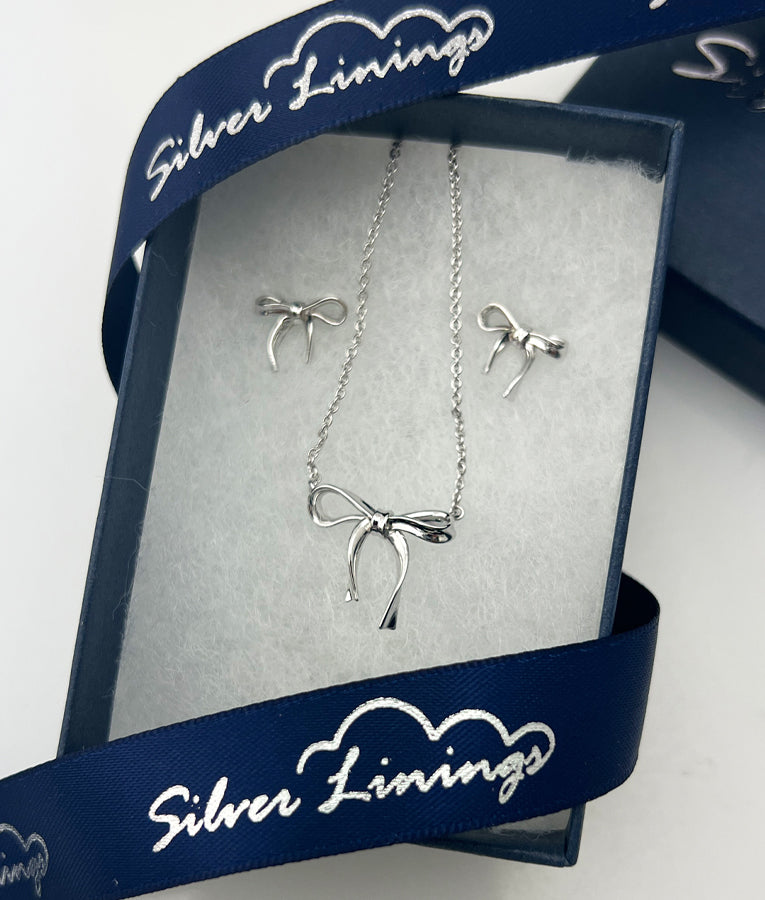 Ribbon Bow Necklace
