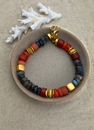 Carnelian & Labradorite Bracelet