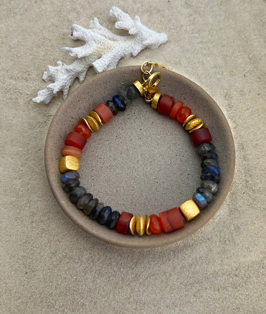 Carnelian & Labradorite Bracelet