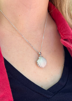 Clam Shell Pearl Necklace