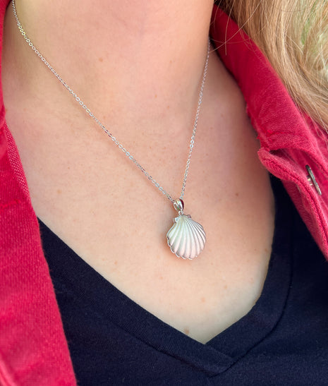 Clam Shell Pearl Necklace