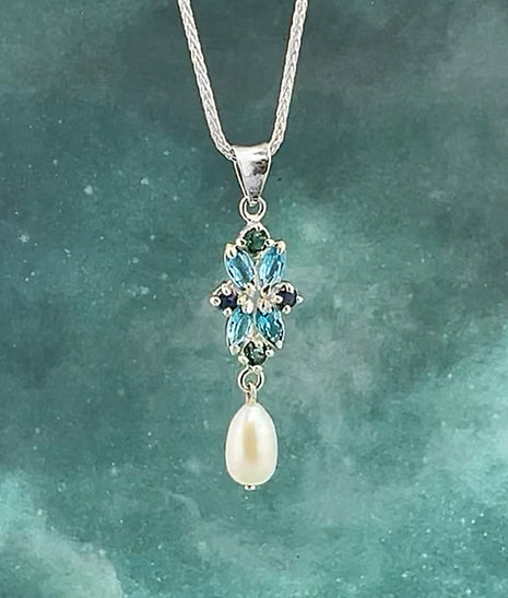 Topaz and Iolite Pearl Pendant